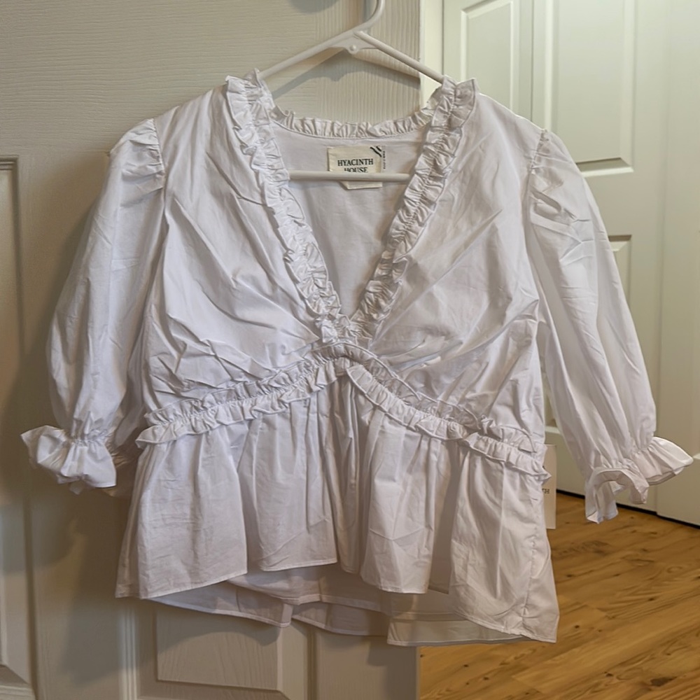 Hyacinth House White Ruffle Rela Blouse SOLD OUT Sz M NWT